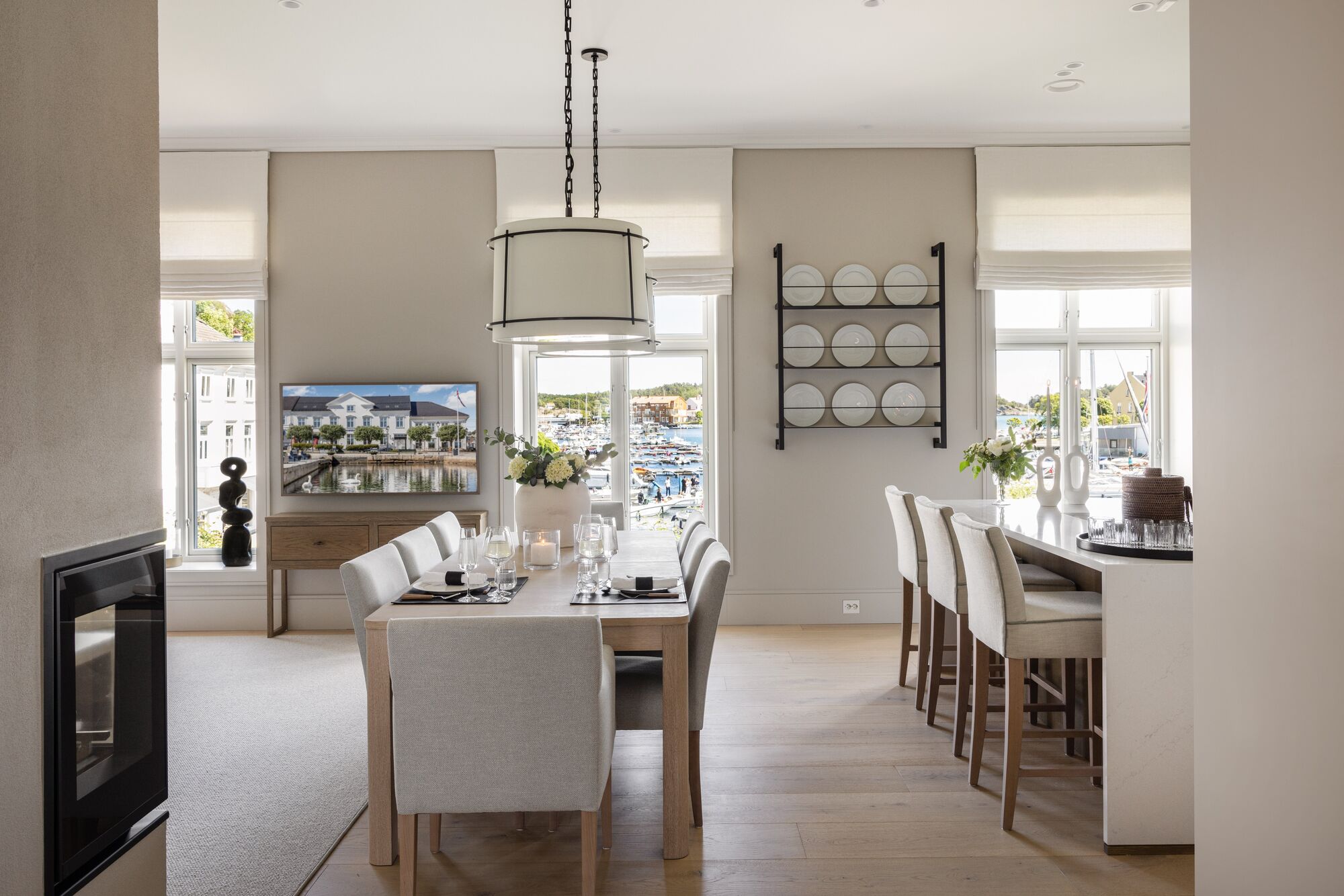 Dining room with windows over the harbour